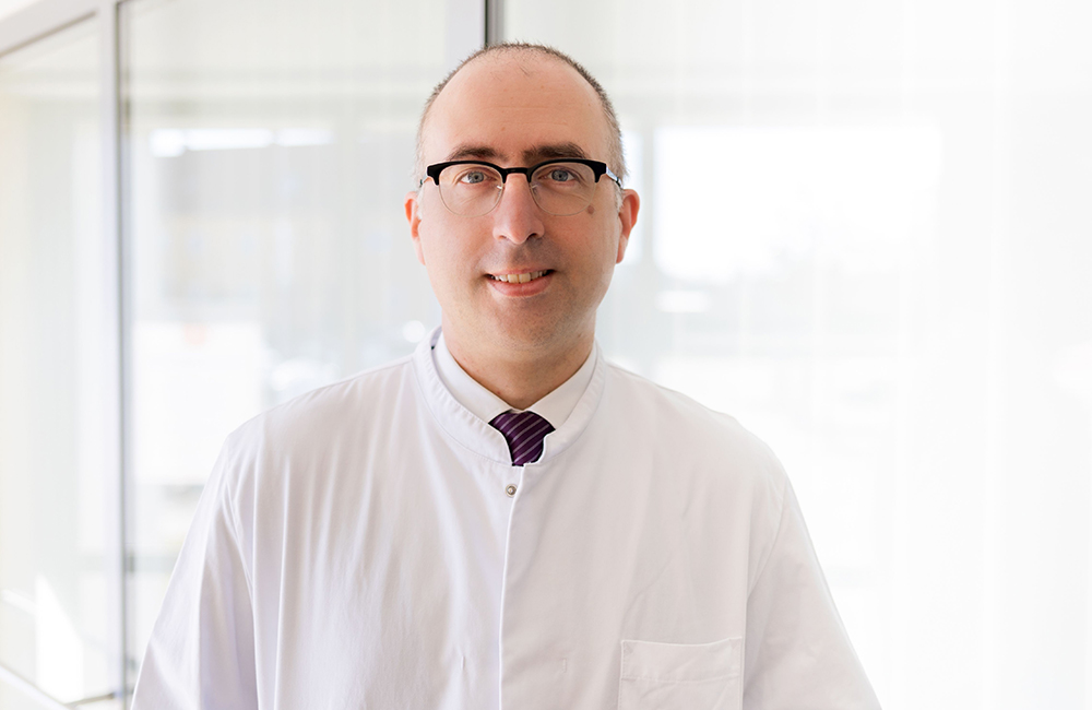 Prof. Dr. Dimitrios Mougiakakos Prof. Dr. Dimitrios Mougiakakos